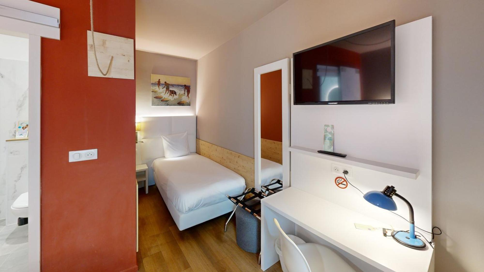 Greet Hotel Lille Gare Flandres - Groupe Accor Eksteriør billede